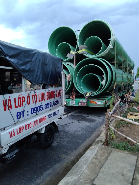 Cứu hộ lốp ôtô