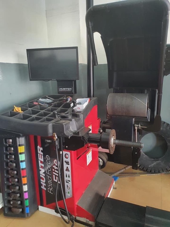 Cứu Hộ lốp xe